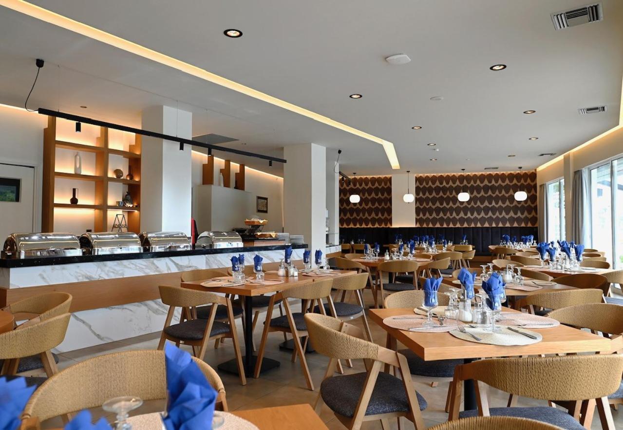 Minoa Hotel โตโล ภายนอก รูปภาพ